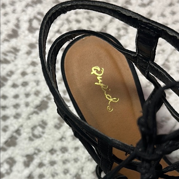 Qupid Black Strappy Heeled Sandals Women's 9 Elegant Evening Heeled Strappy NWOT - Picture 10 of 16